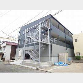 本諫早駅より徒歩7分 3階 築3年2ヶ月の賃貸物件