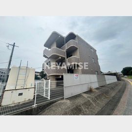 大村駅より徒歩28分 3階 築19年8ヶ月の賃貸物件