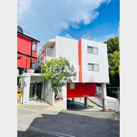 崇福寺駅より徒歩21分 3階 築8年8ヶ月の賃貸物件