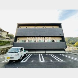 市布駅より徒歩15分 1階 築2年8ヶ月の賃貸物件