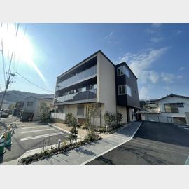 シャーメゾンフェアリーステージA 3階 新築の賃貸物件