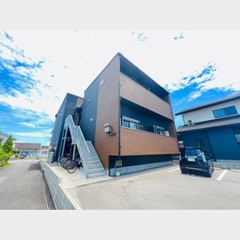 喜々津駅より徒歩29分 2階 築5年8ヶ月の賃貸物件