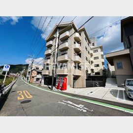 若葉町駅より徒歩15分 1階 築36年8ヶ月の賃貸物件