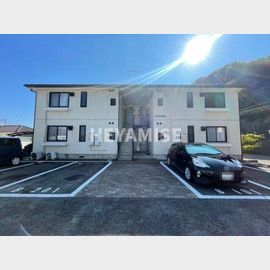 長与駅より徒歩10分 築28年11ヶ月 2階建の賃貸物件