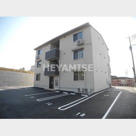 大村駅より徒歩16分 1階 築4年の賃貸物件