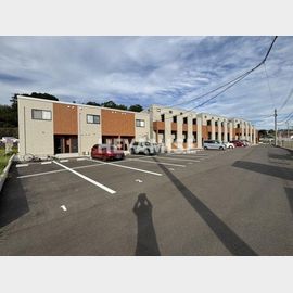 愛野駅より徒歩17分 築1年10ヶ月 2階建の賃貸物件