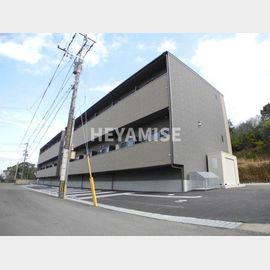 本諫早駅より徒歩39分 2階 築2年10ヶ月の賃貸物件