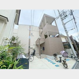 ＪＲ淡路駅より徒歩12分 1階 築3年の賃貸物件