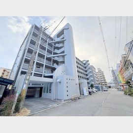 クリスタルシャトー 7階 築36年3ヶ月の賃貸物件