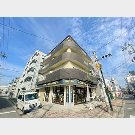 ワールドメゾン 3階 築48年の賃貸物件