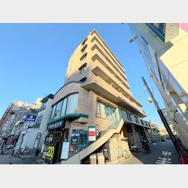 三国駅より徒歩2分 築24年10ヶ月 7階建の賃貸物件