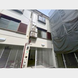 塚本駅より徒歩17分 築29年1ヶ月 3階建の賃貸物件