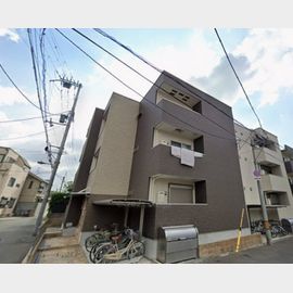 下新庄駅より徒歩4分 築5年7ヶ月 3階建の賃貸物件