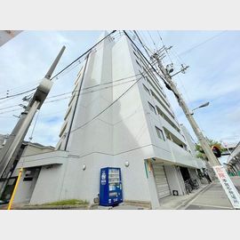 十三駅より徒歩12分 築39年8ヶ月 7階建の賃貸物件