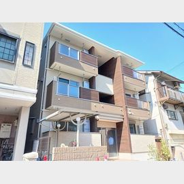 シャインII 1階 新築の賃貸物件