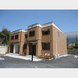 西宮名塩駅よりバス7分 築8年8ヶ月 2階建の賃貸物件