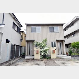 鳴尾・武庫川女子大前駅より徒歩10分 築12年10ヶ月 2階建の賃貸物件