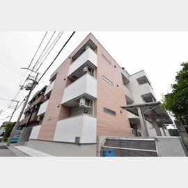 西宮駅より徒歩8分 築2年6ヶ月 3階建の賃貸物件