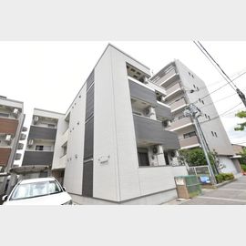 西宮駅より徒歩9分 築12年3ヶ月 3階建の賃貸物件