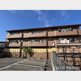 クレッセント江崎 3階 築28年7ヶ月の賃貸物件