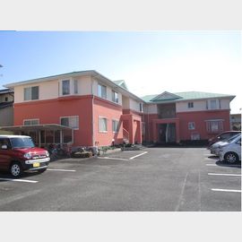 ぱ〜くたうんルナＣ 1階 築28年4ヶ月の賃貸物件