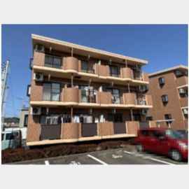 エバーグリーンＢ 3階 築24年の賃貸物件