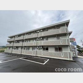 金谷駅よりバス36分 3階 築22年6ヶ月の賃貸物件