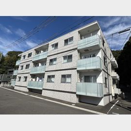 藤枝駅より徒歩37分 3階 築10年11ヶ月の賃貸物件