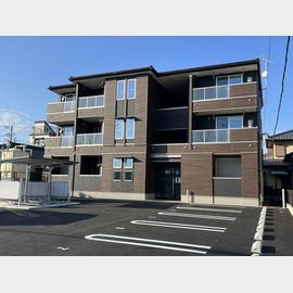 デンベハラ 3階 築1年の賃貸物件