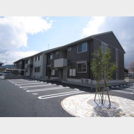 久留米大学前駅より徒歩32分 築12年1ヶ月 2階建の賃貸物件