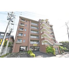 久留米大学前駅より徒歩23分 築19年9ヶ月 6階建の賃貸物件