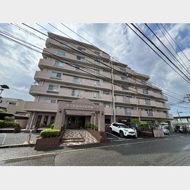 久留米大学前駅より徒歩7分 築30年10ヶ月 7階建の賃貸物件