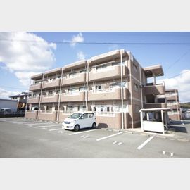 肥前旭駅より徒歩14分 築17年9ヶ月 3階建の賃貸物件