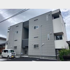 田代駅より徒歩8分 築2年6ヶ月 2階建の賃貸物件