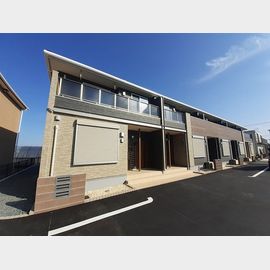 古賀茶屋駅より徒歩18分 築2年11ヶ月 2階建の賃貸物件