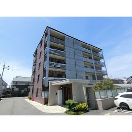 久留米駅より徒歩26分 5階 築8年5ヶ月の賃貸物件