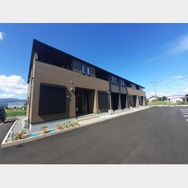 中原駅より徒歩22分 築2年8ヶ月 2階建の賃貸物件