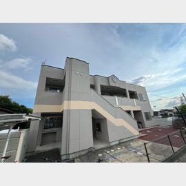  2階 築12年6ヶ月の賃貸物件