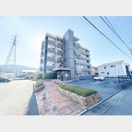 御井駅より徒歩14分 4階 築19年の賃貸物件