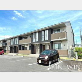 小坂井駅より徒歩17分 築8年9ヶ月 2階建の賃貸物件
