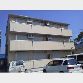 運動公園前駅より徒歩8分 3階 築14年の賃貸物件