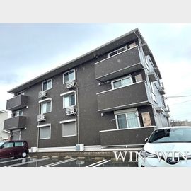 赤岩口駅より徒歩27分 築7年10ヶ月 3階建の賃貸物件