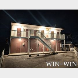 西小坂井駅より徒歩6分 築27年11ヶ月 2階建の賃貸物件