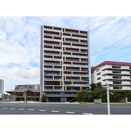 川口駅より徒歩6分 10階 築3年7ヶ月の賃貸物件