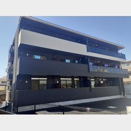 エクセレンスジーニアス 1階 築1年8ヶ月の賃貸物件