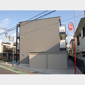 蕨駅より徒歩10分 築16年 3階建の賃貸物件