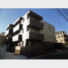 川口駅より徒歩8分 築7年3ヶ月 3階建の賃貸物件