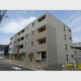 谷塚駅よりバス11分 3階 築12年の賃貸物件