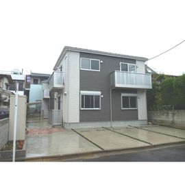 川口駅よりバス9分 2階 築13年の賃貸物件