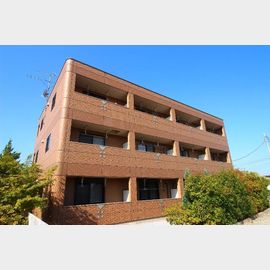 谷塚駅より徒歩11分 築16年2ヶ月 3階建の賃貸物件